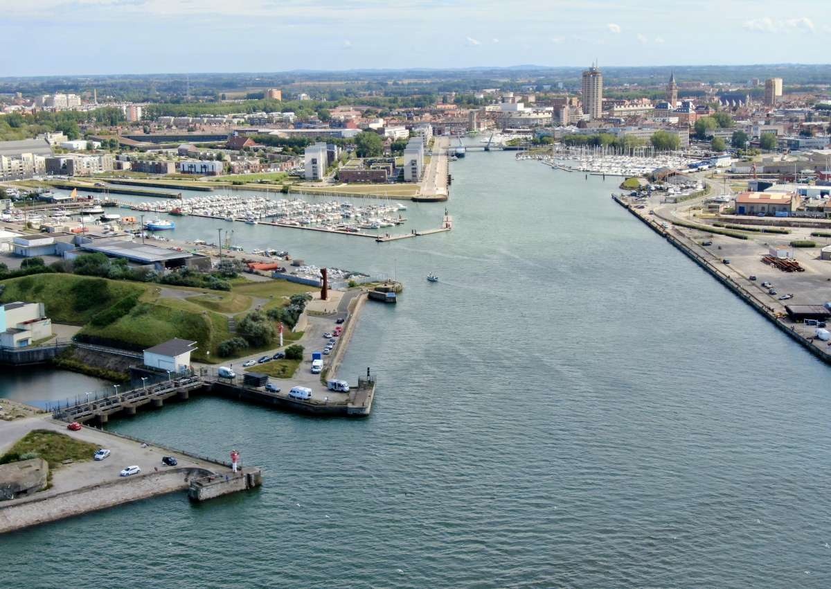 Port du Bassin du Commerce - Jachthaven in de buurt van Dunkerque