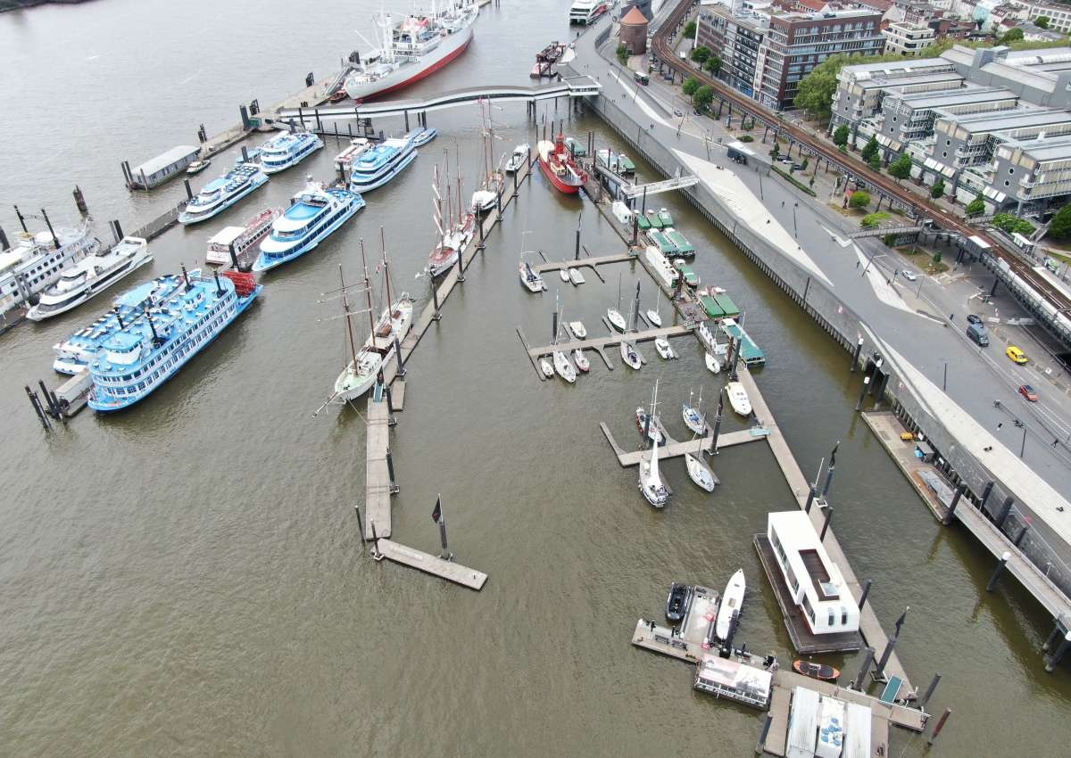 City Sportboothafen Hamburg - Jachthaven in de buurt van Hamburg (Hamburg-Mitte)