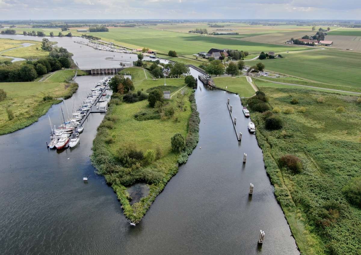Jachthaven de Vlije - Marina près de Steenbergen (De Heen)
