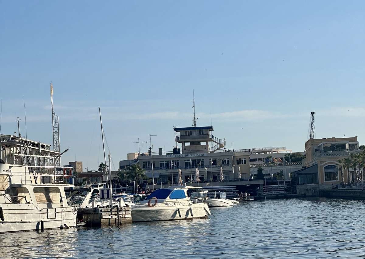 Royal Regatta Club of Alicante - Hafen bei Alacant