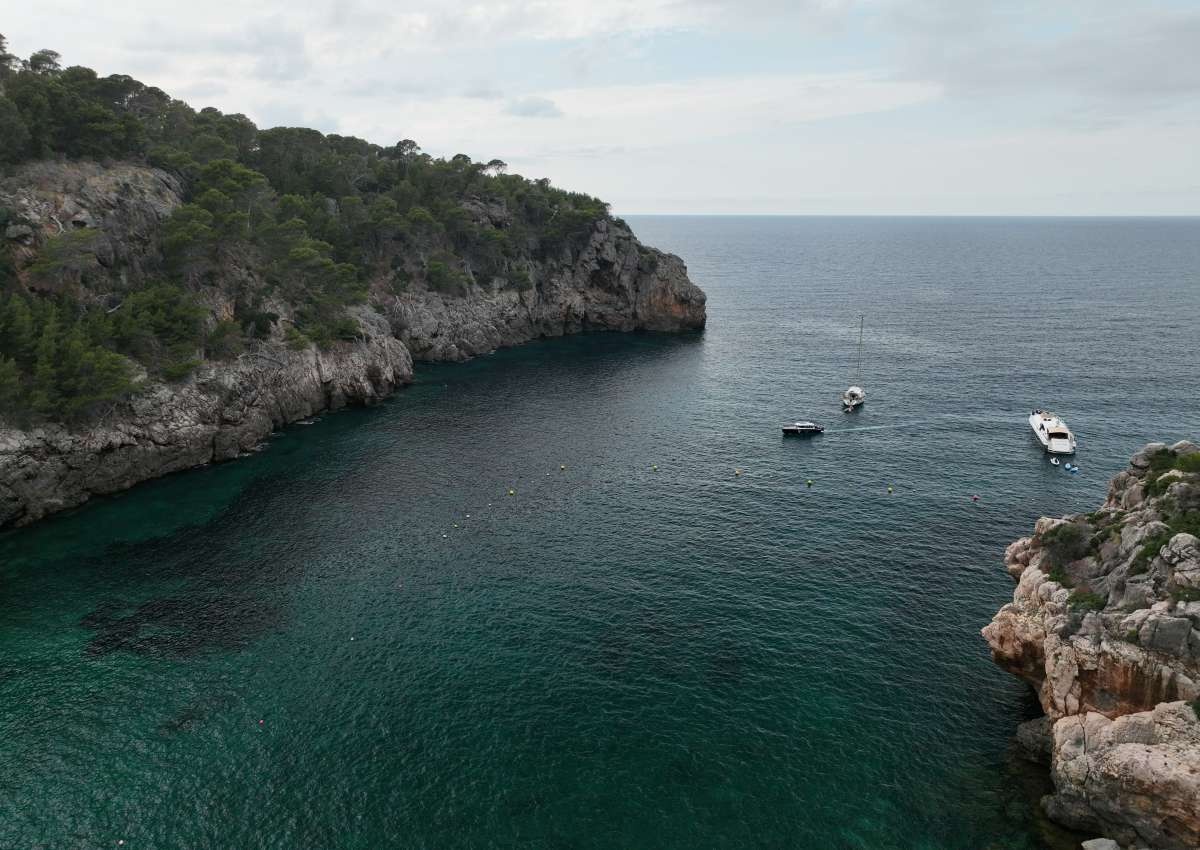 Mallorca - Cala Deia, Anchor - Anchor near Deià