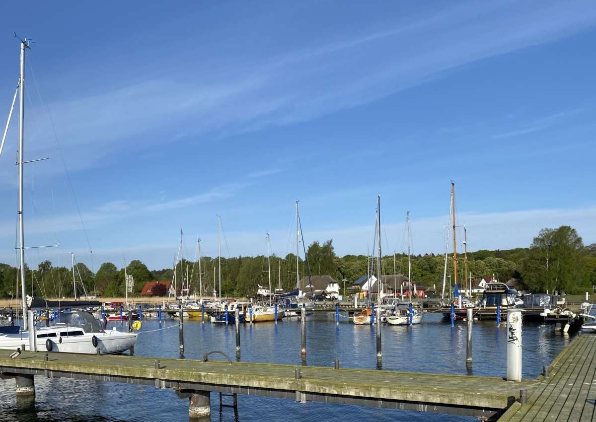 Ralswiek - Jachthaven in de buurt van Ralswiek (Augustenhof)