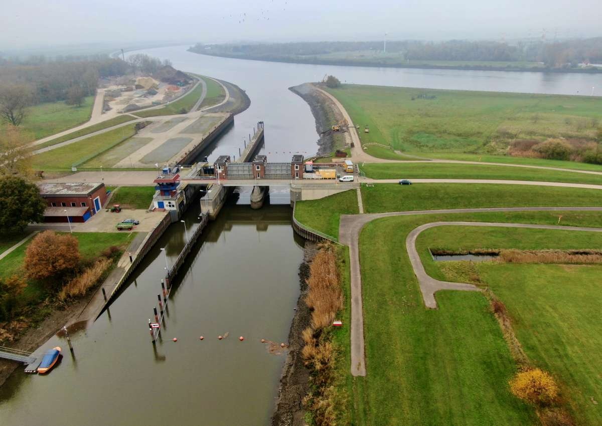 Ochtum - Anleger Wassersportverein Strom - Jachthaven in de buurt van Lemwerder