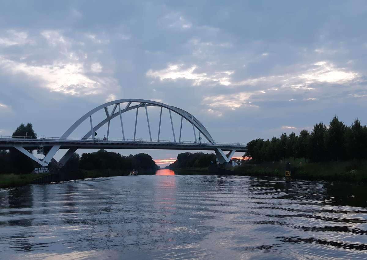 spoorbrug Walfridus - Bridge près de Groningen