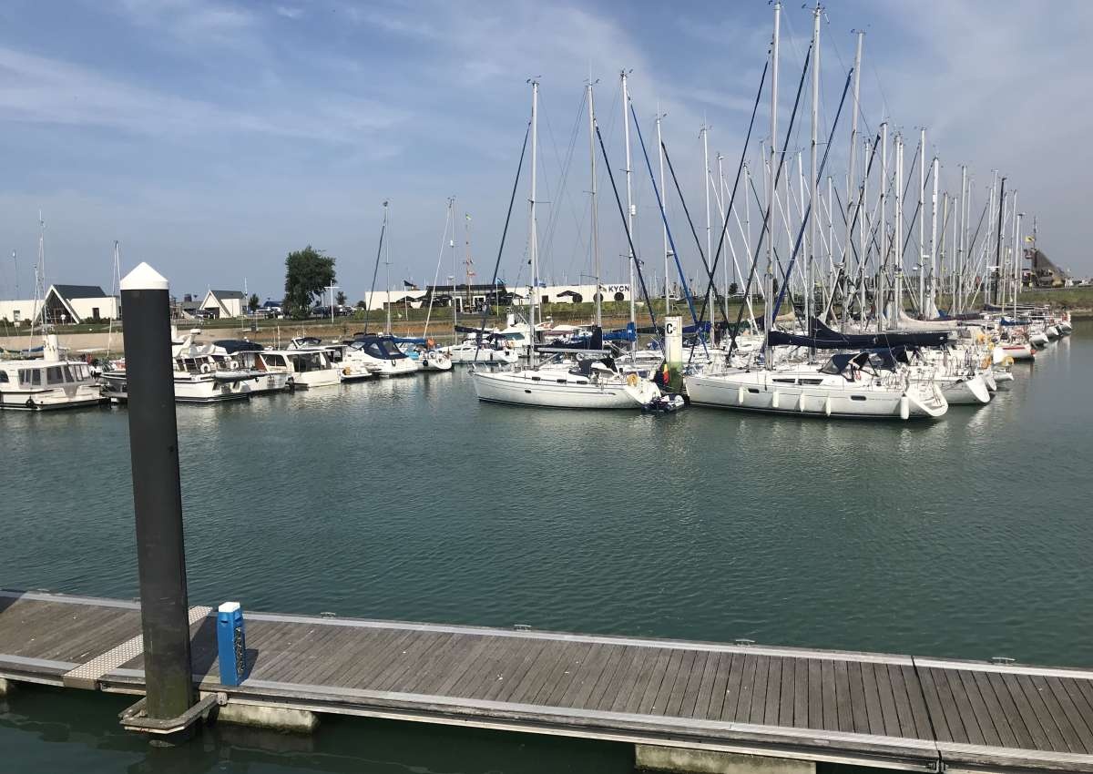 Koninklijke Yacht Club Nieuwpoort - Marina près de Nieuwpoort