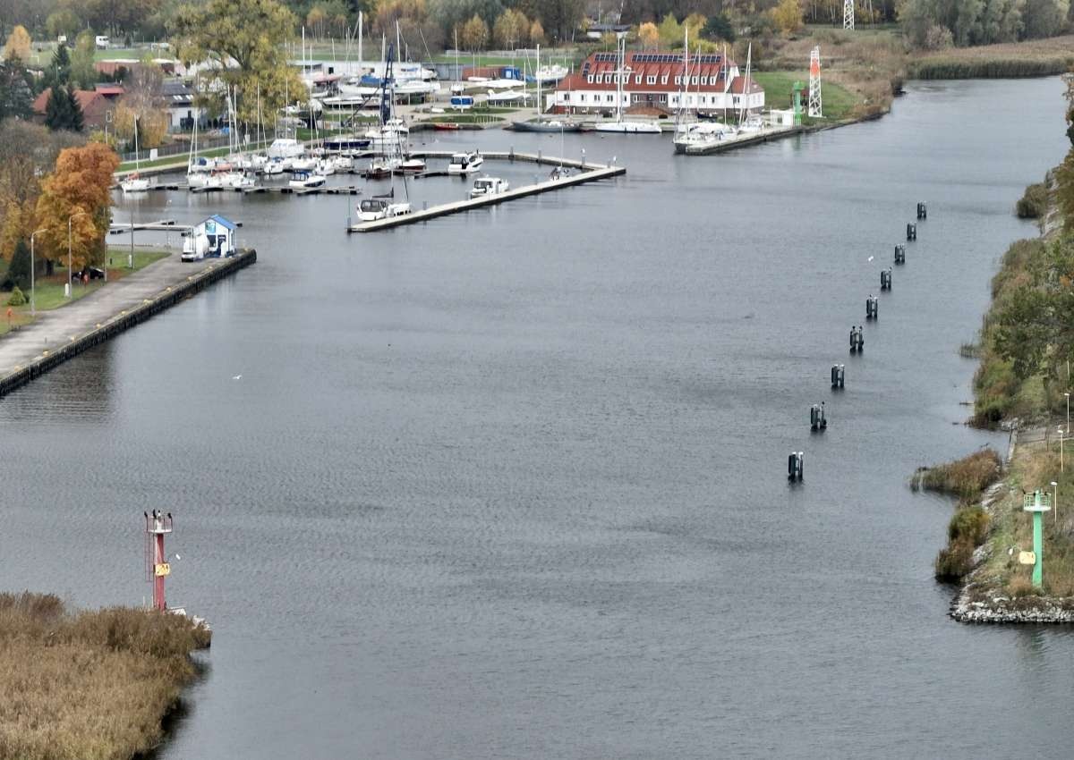 Trzebiez / Ziegenort - Hafen bei Trzebież