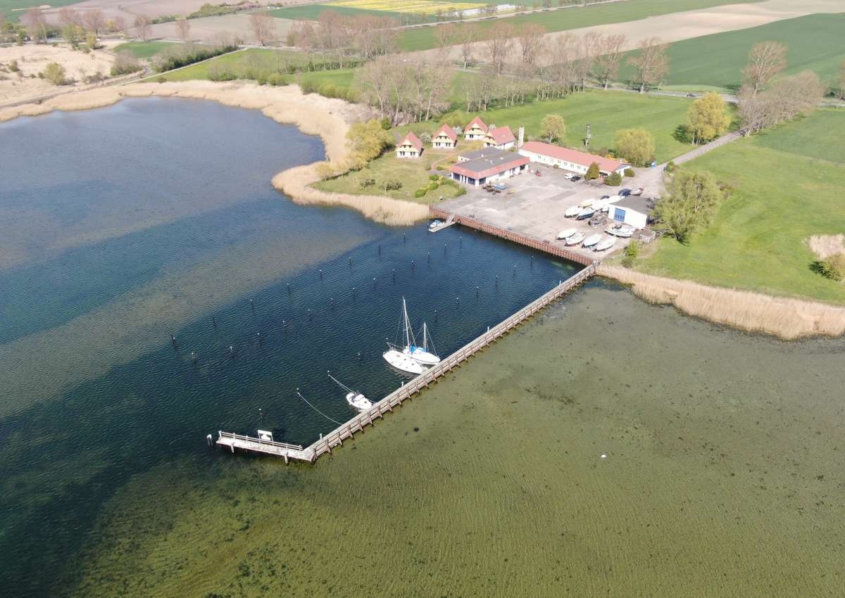 Niendorf - Jachthaven in de buurt van Insel Poel