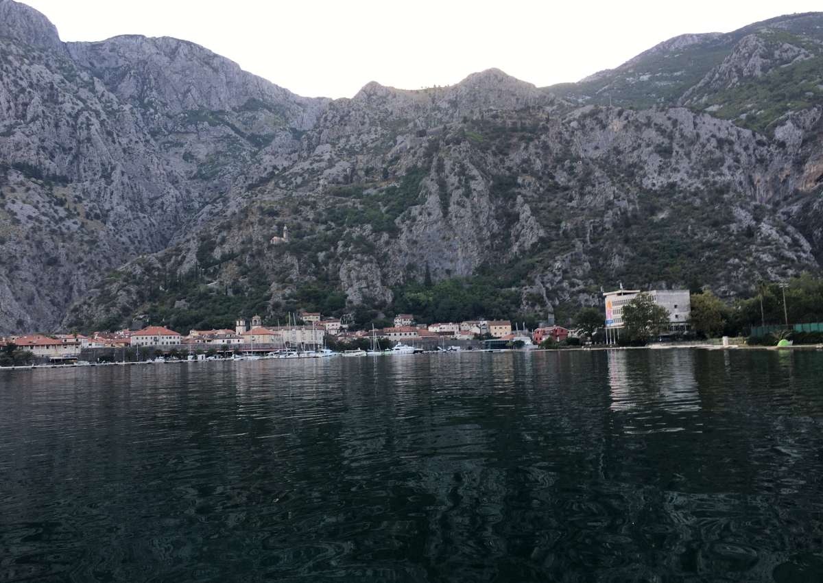 Kotor - Hafen bei Kotor (Tabačina)