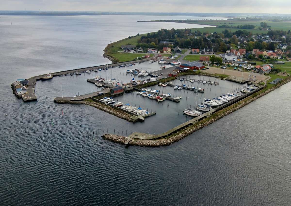 Langø - Jachthaven in de buurt van Langø