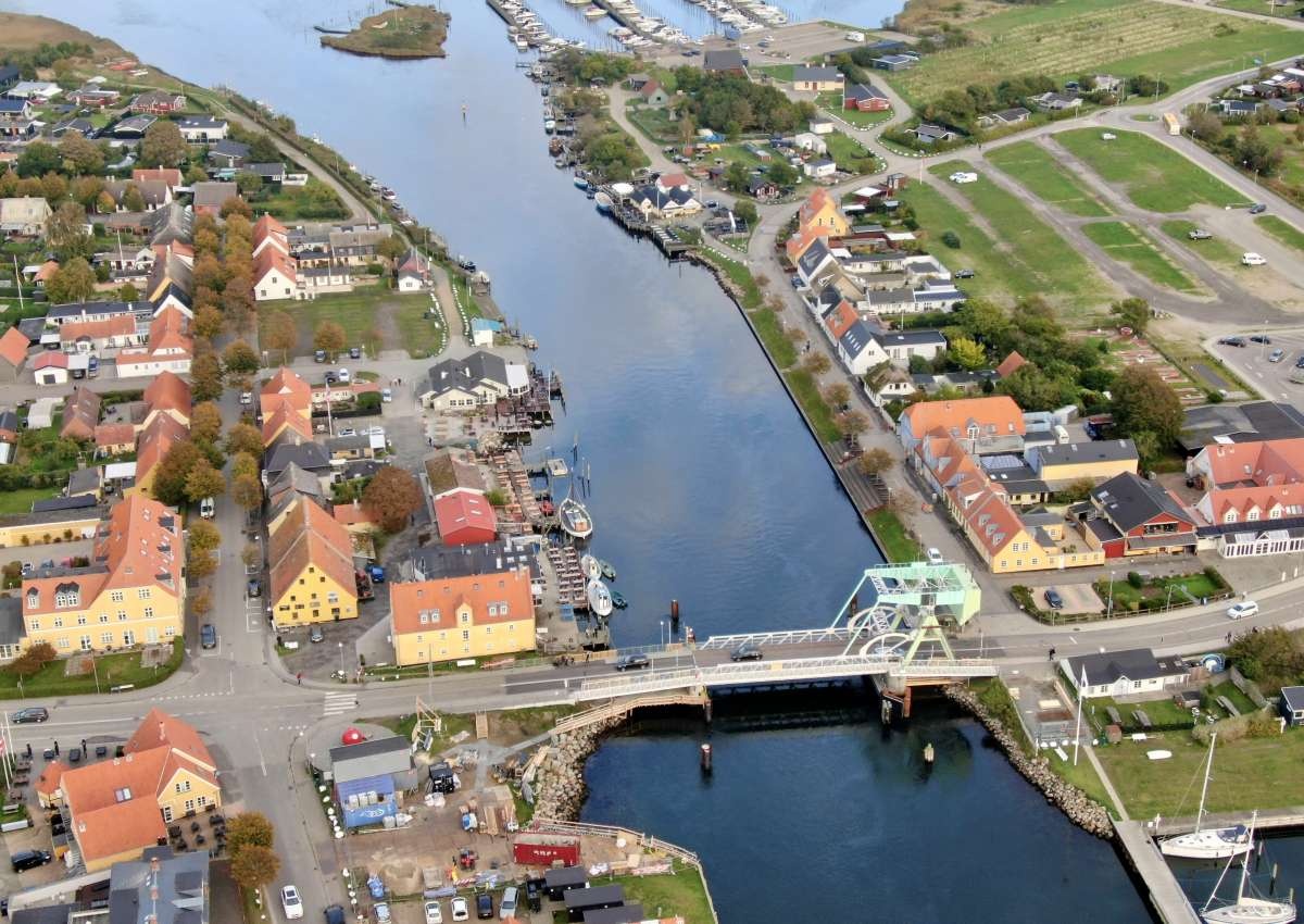 Karrebaeksminde Klappbrücke - Navinfo near Karrebæksminde