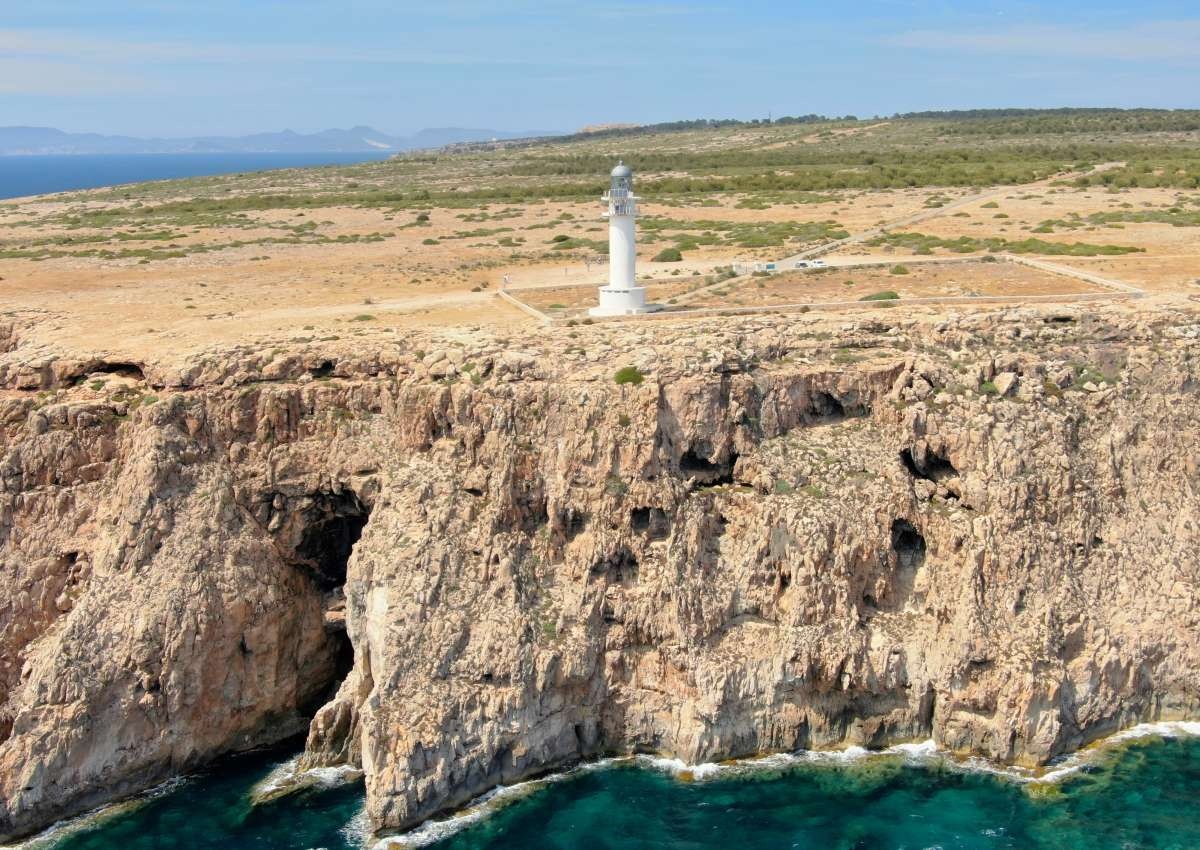 Formentera - Cabo  Berberia - Vuurtoren in de buurt van Formentera