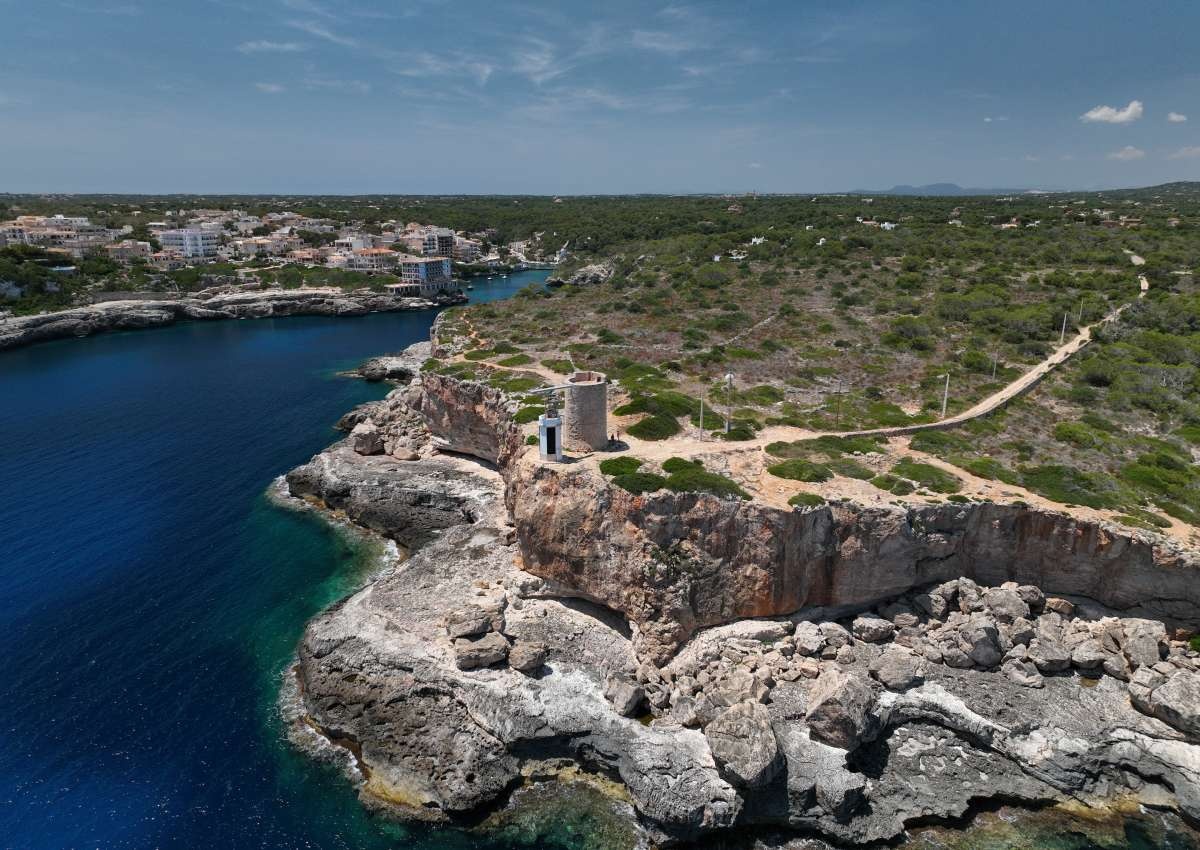 Mallorca - Tore  d'en Beu, Lt - Lighthouse near Santanyí