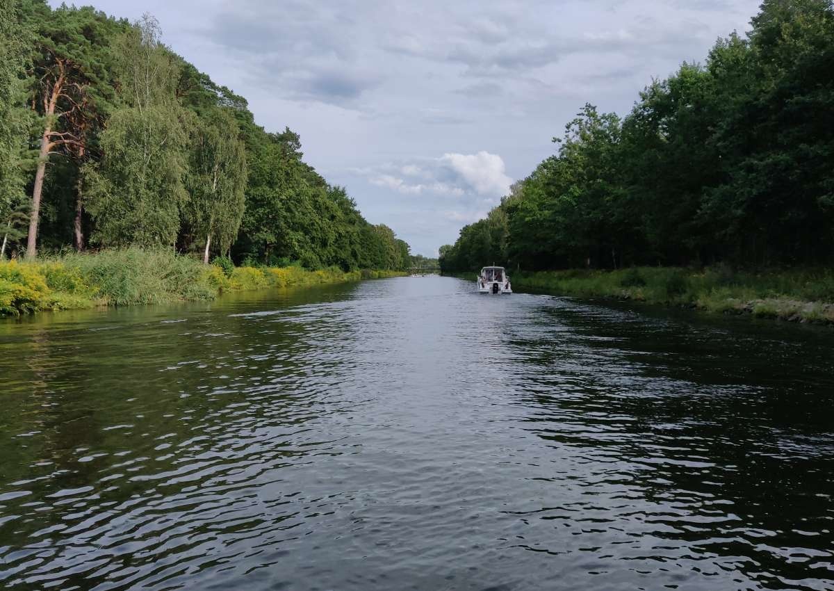 Oder-Spree-Kanal - Navinfo bei Berlin (Schmöckwitz)
