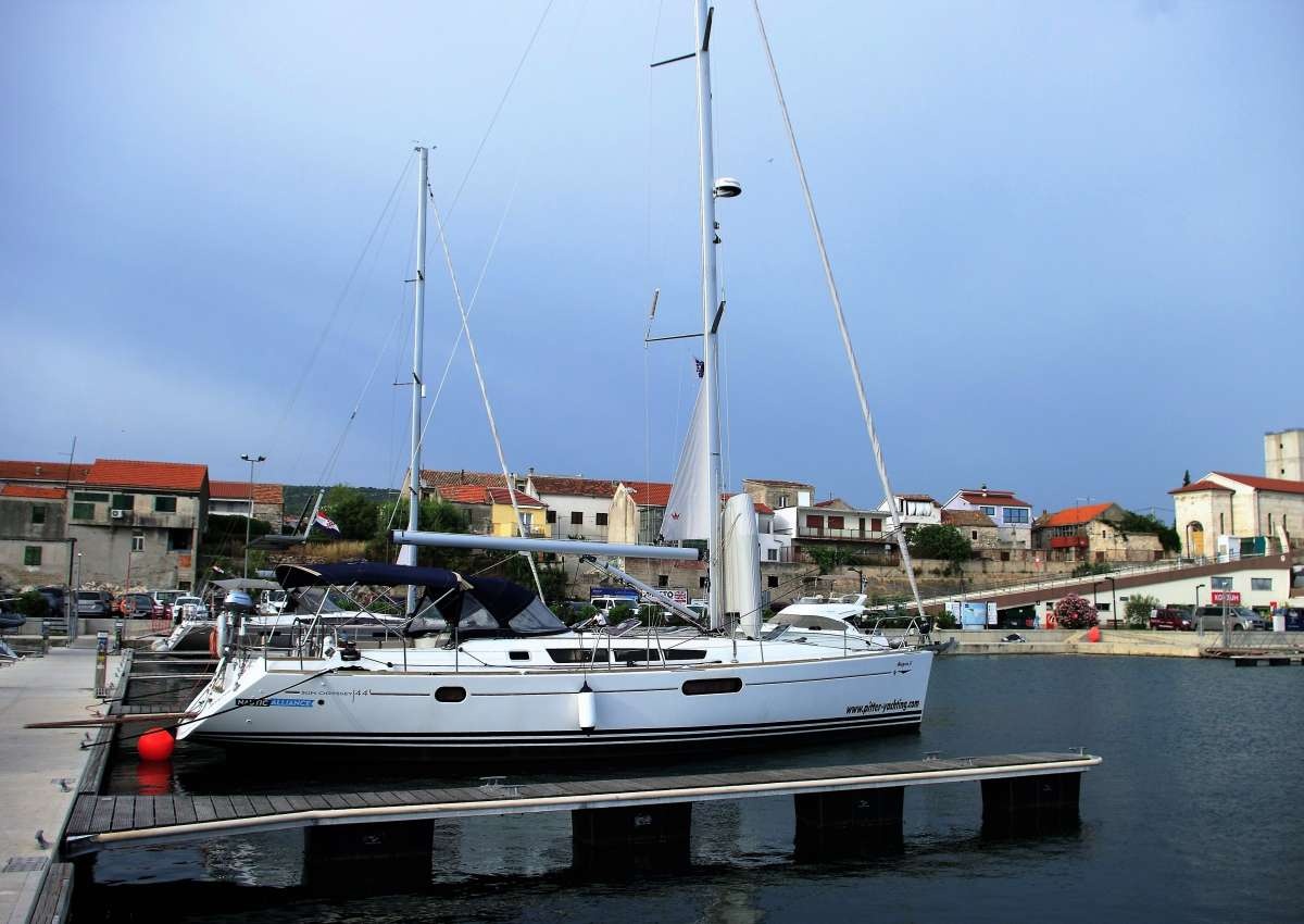 Sibenik - Marina Mandalina - Jachthaven in de buurt van Šibenik (Gradska četvrt Mandalina)