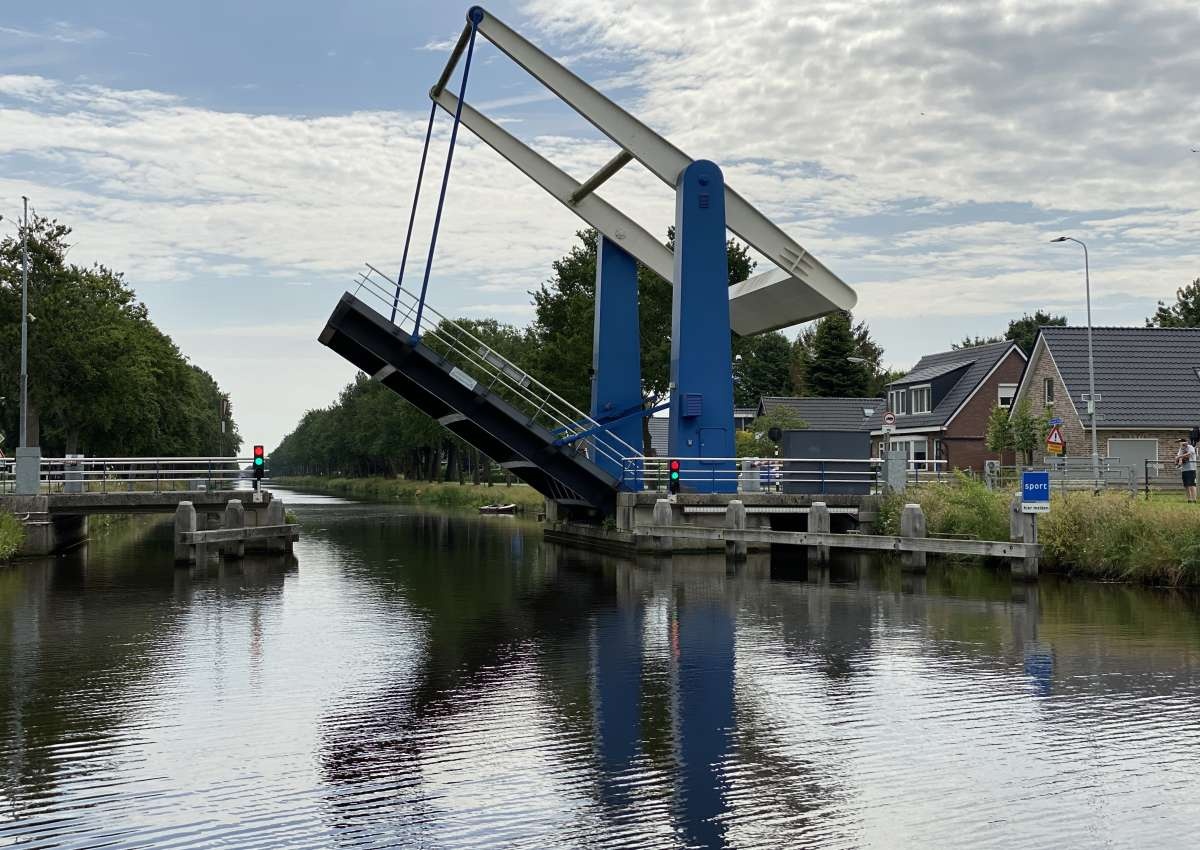 Brug in N853 - Bridge near Emmen (Nieuw-Amsterdam)