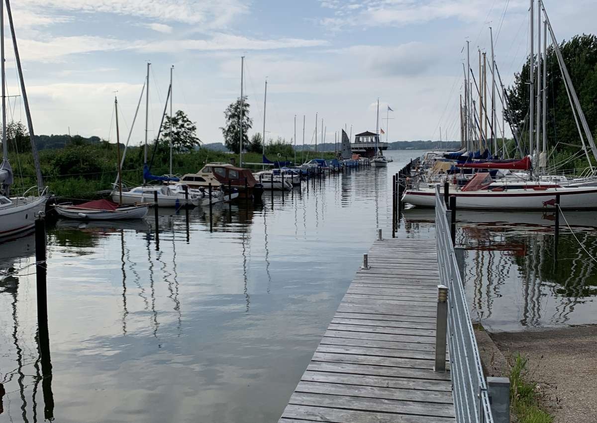Stexwig Hafen - Jachthaven in de buurt van Borgwedel