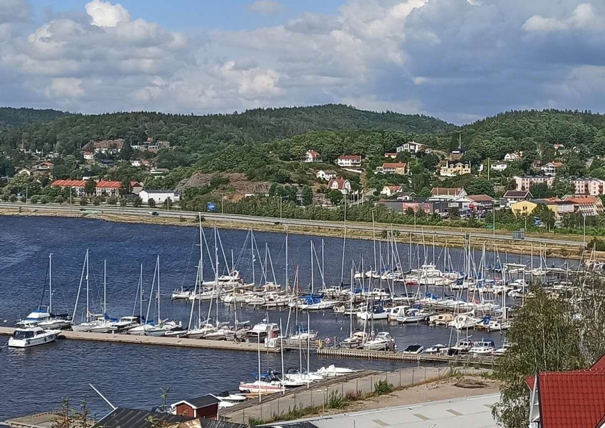 Ljungskile - Hafen bei Ljungskile (Utsikten)