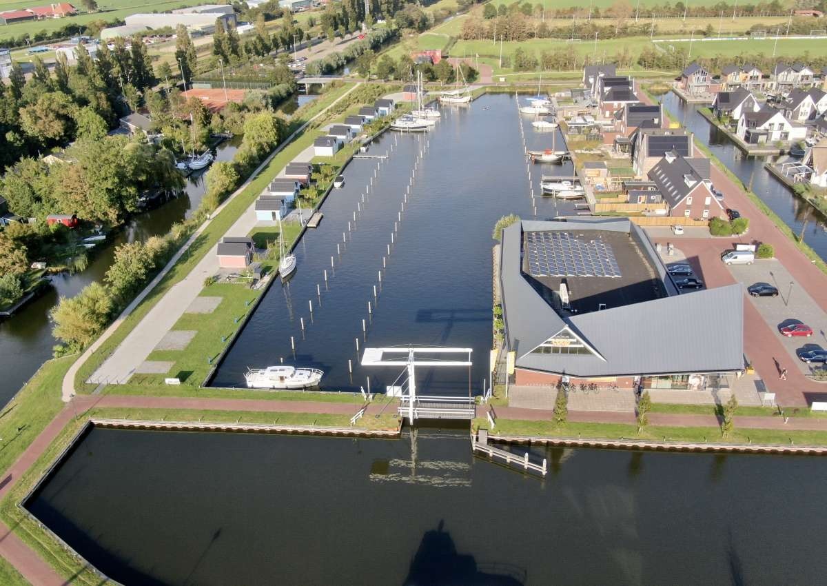 Oude Haven - Jachthaven in de buurt van Súdwest-Fryslân (Stavoren)