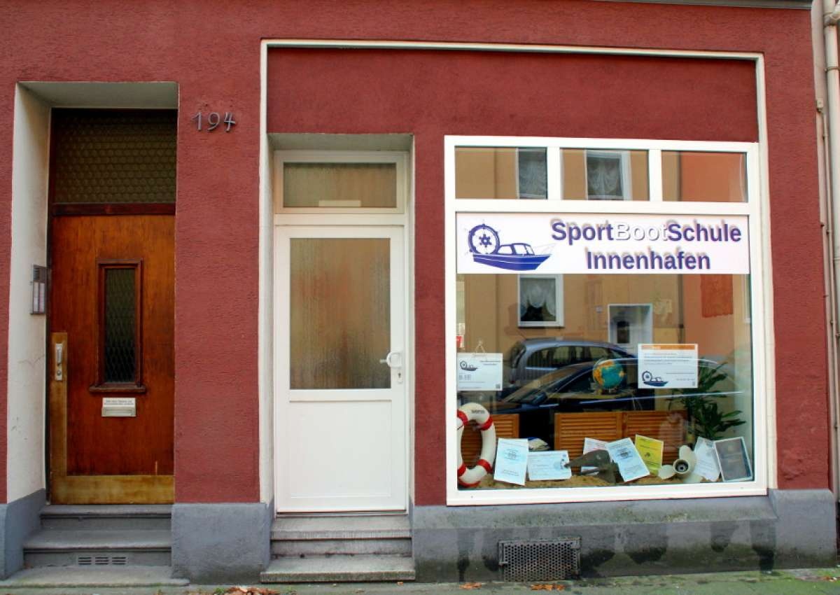 Duisburg- Sportbootschule Innenhafen - Einkaufen & Yachtausrüstung bei Duisburg