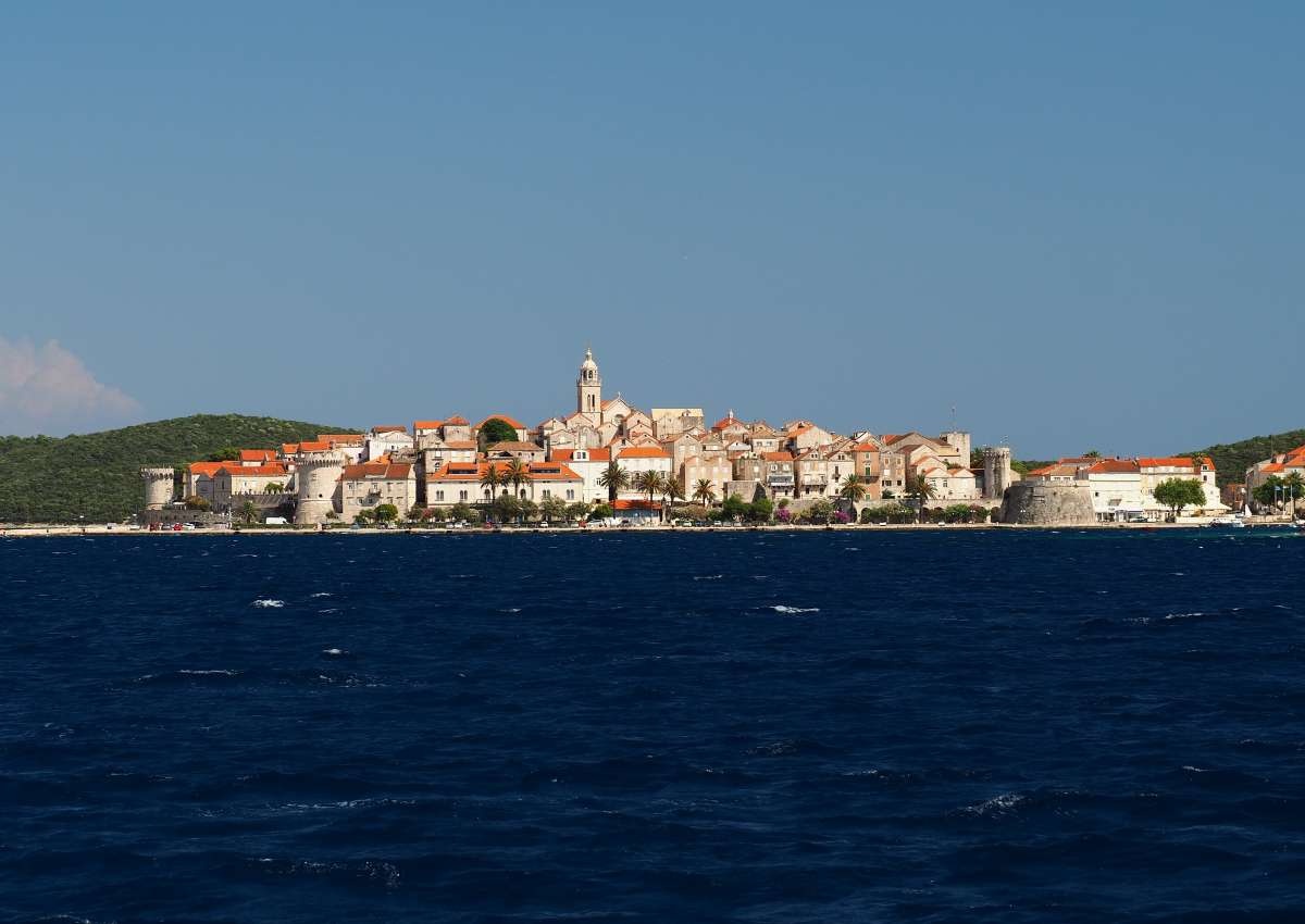 Korcula - Jachthaven in de buurt van Korčula (Gradski kotar Stari grad)