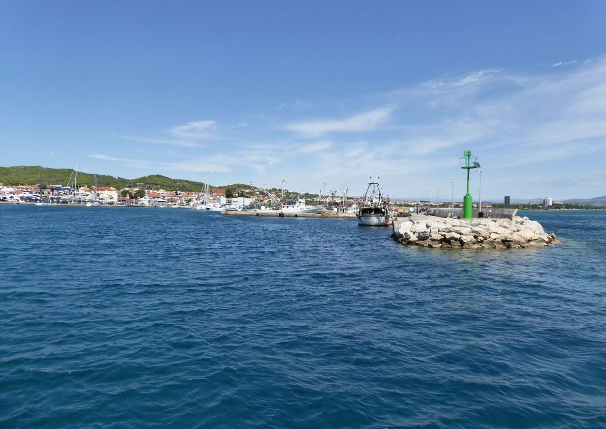 Tribunj - Adriatiq Marina Tribunj - Hafen bei Tribunj