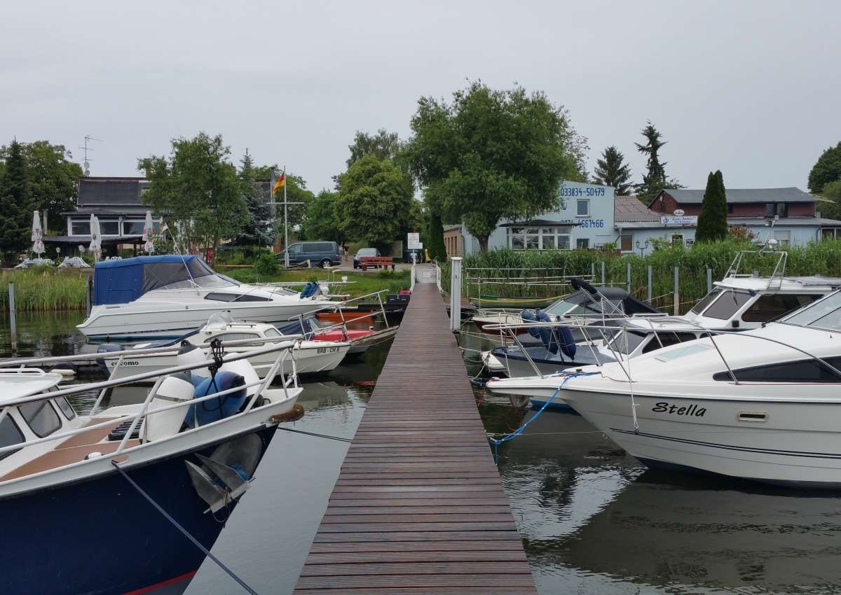 Bootshaus Pritzerbe - Hafen bei Havelsee