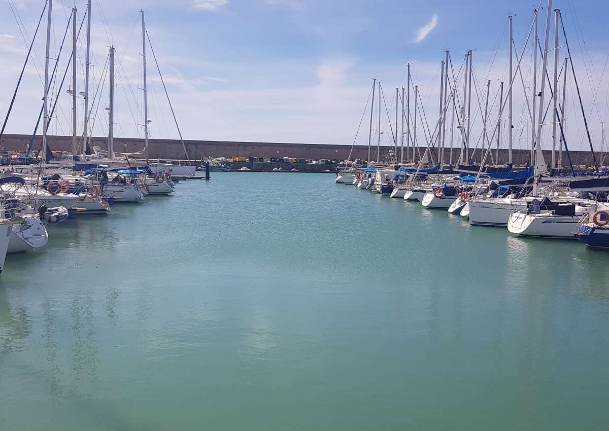 Puerto Deportivo de Rota - Hafen bei Rota