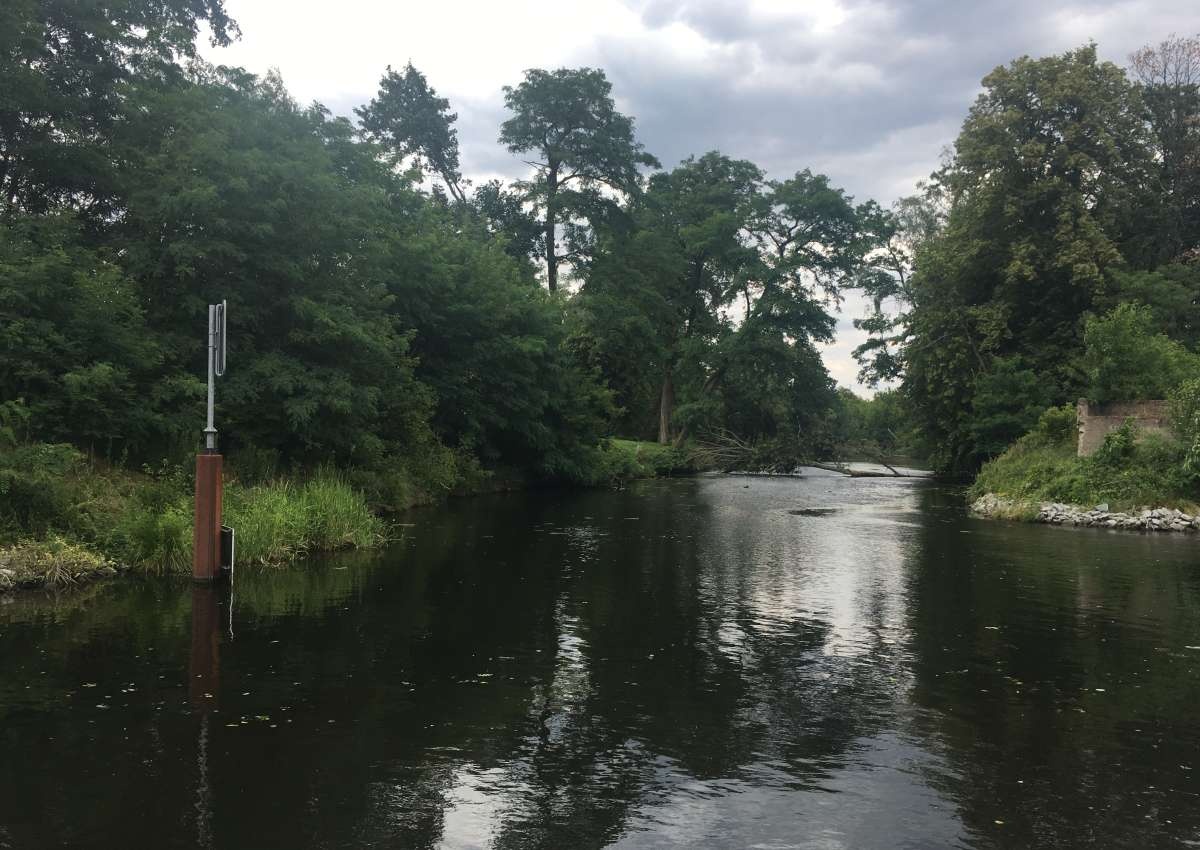 Oder-Spree-Kanal - ehemaliger Müllhafen. - Navinfo bei Spreenhagen