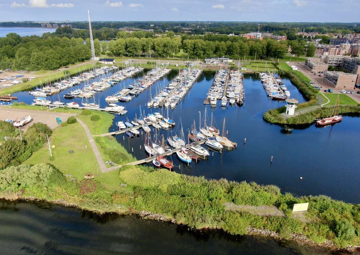 WSV Almere Haven - Jachthaven in de buurt van Almere
