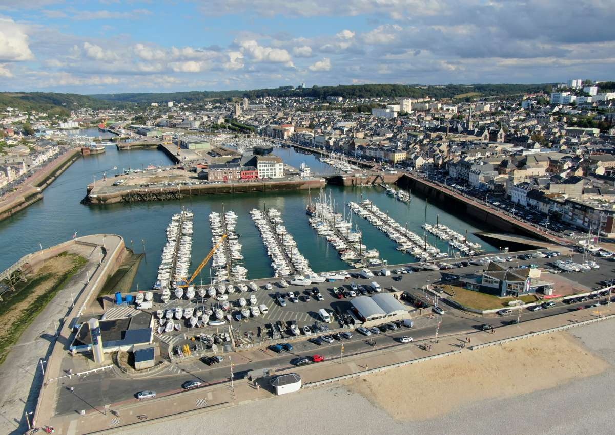 Port de Fécamp - Marina près de Fecamp