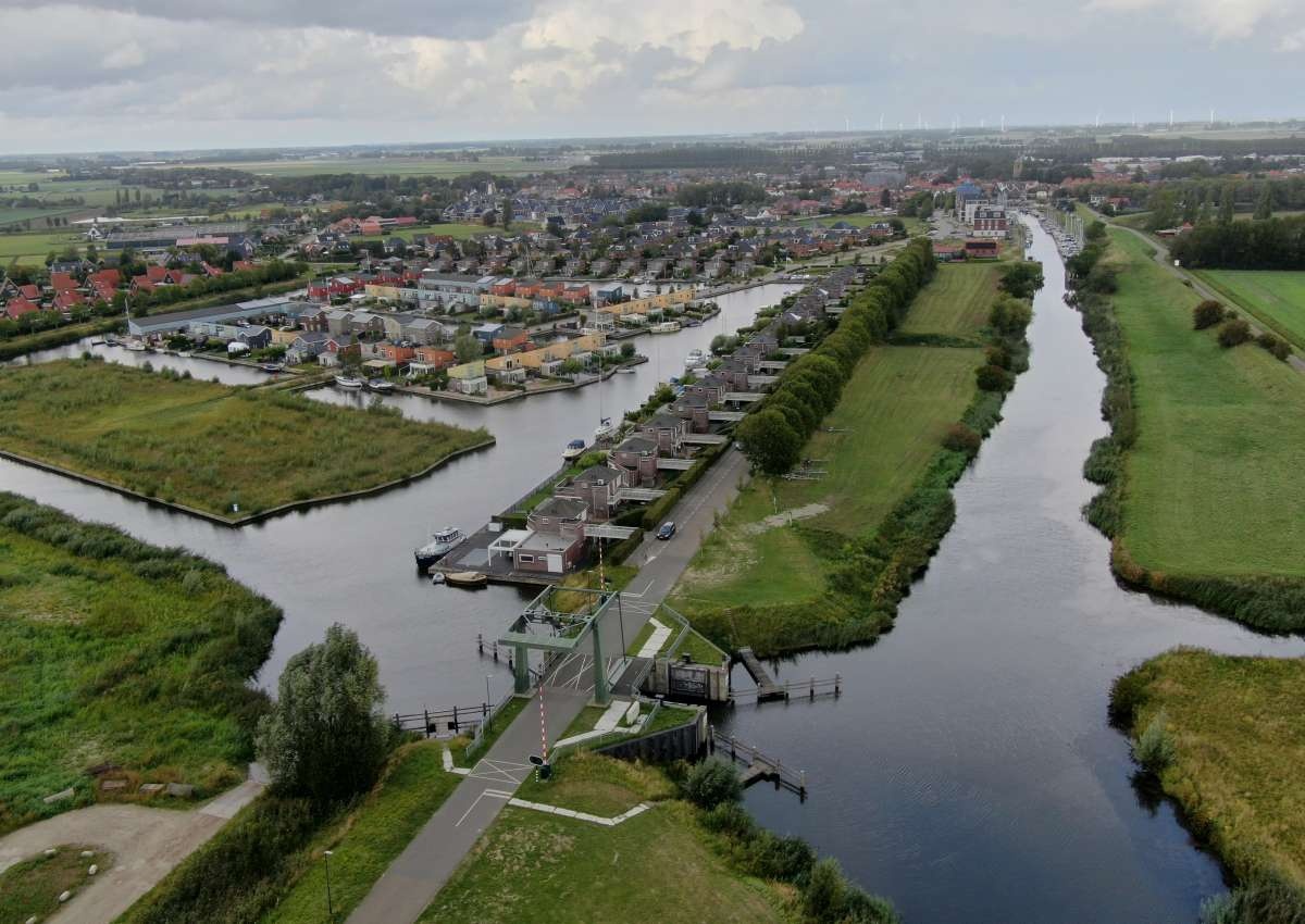 Watersportvereniging "Oude Tonge" - Marina near Goeree-Overflakkee (Oude-Tonge)