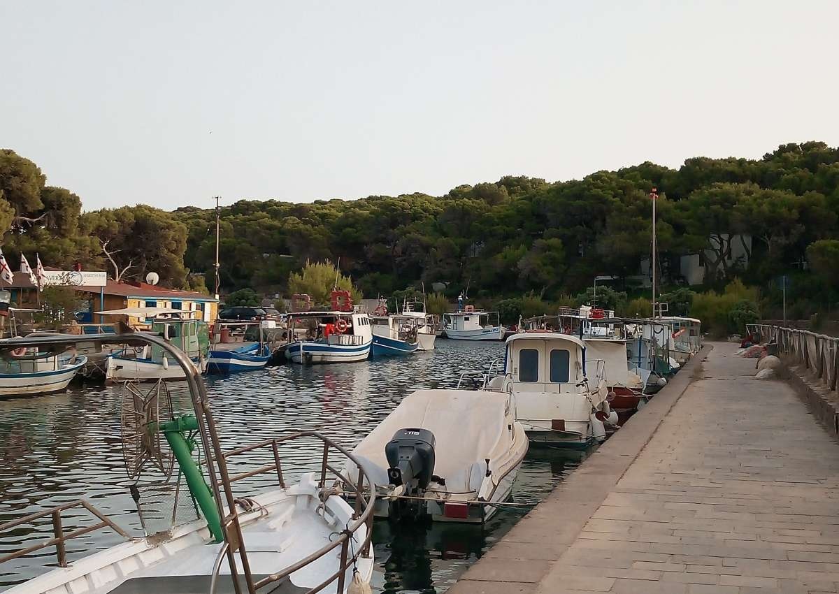 Porto Canale di Porto Pino - Jachthaven in de buurt van Arresi/Sant'Anna Arresi