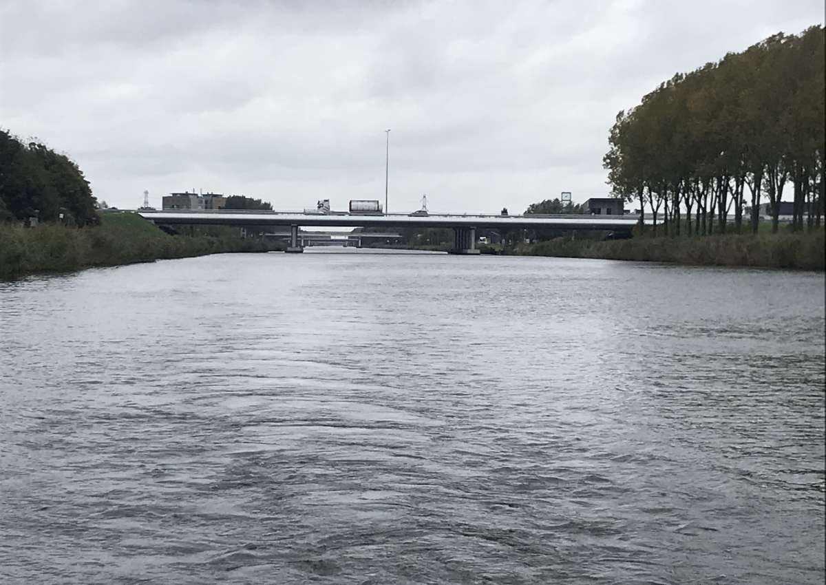 brug in de A6 Almere - Brücke bei Almere