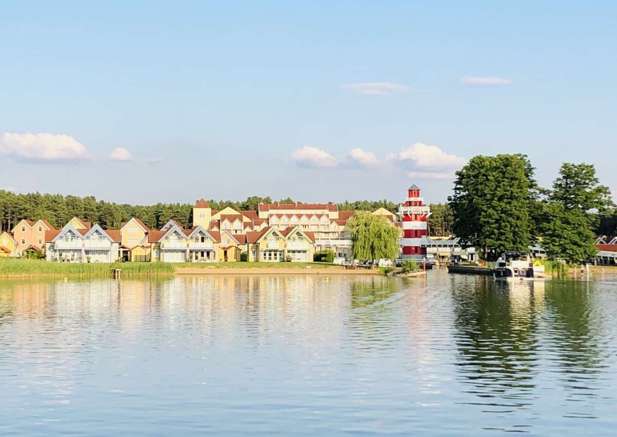 Hafendorf-Rheinsberg „Boat City" - Marina près de Rheinsberg