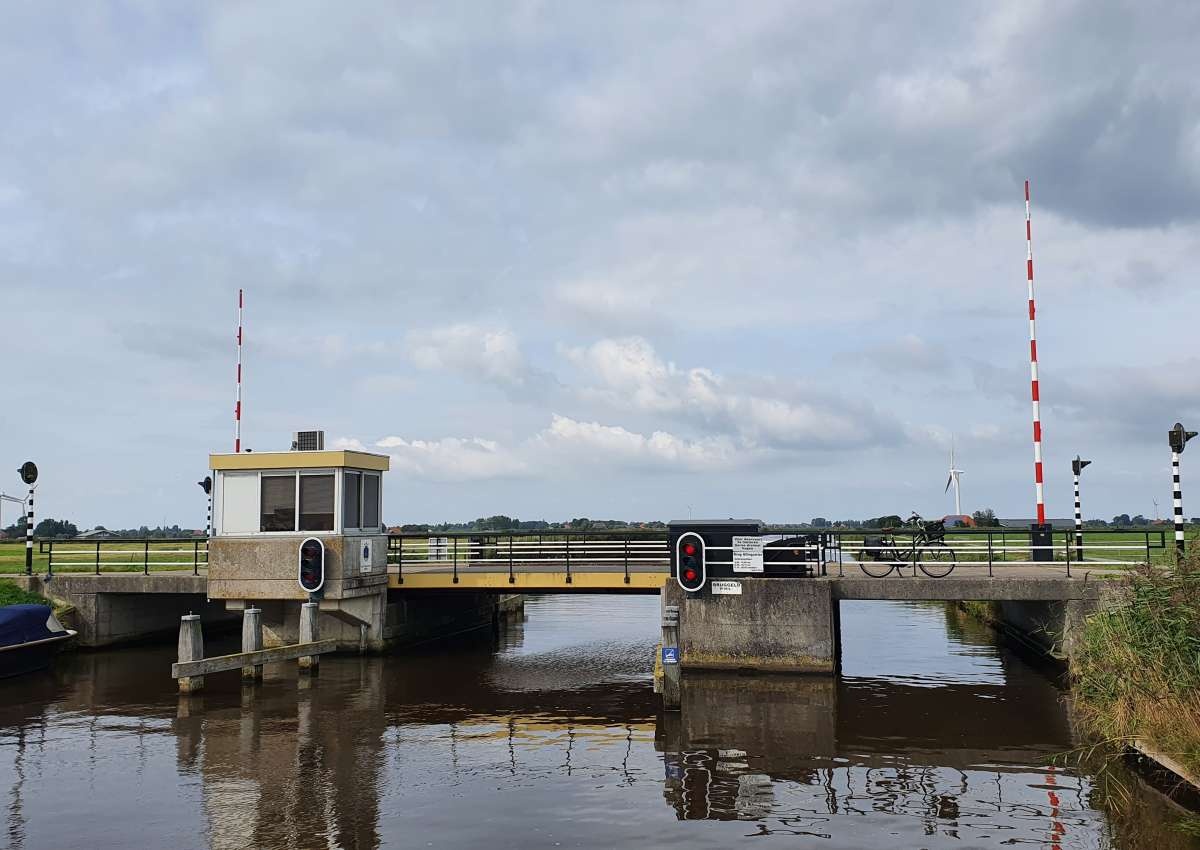 Allingawiersterbrug - Bridge near Súdwest-Fryslân (Allingawier)