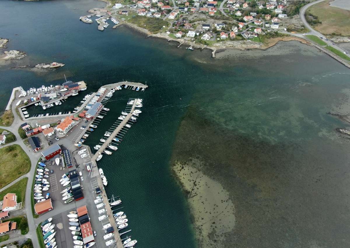 Röd Marina - Jachthaven in de buurt van Hönö