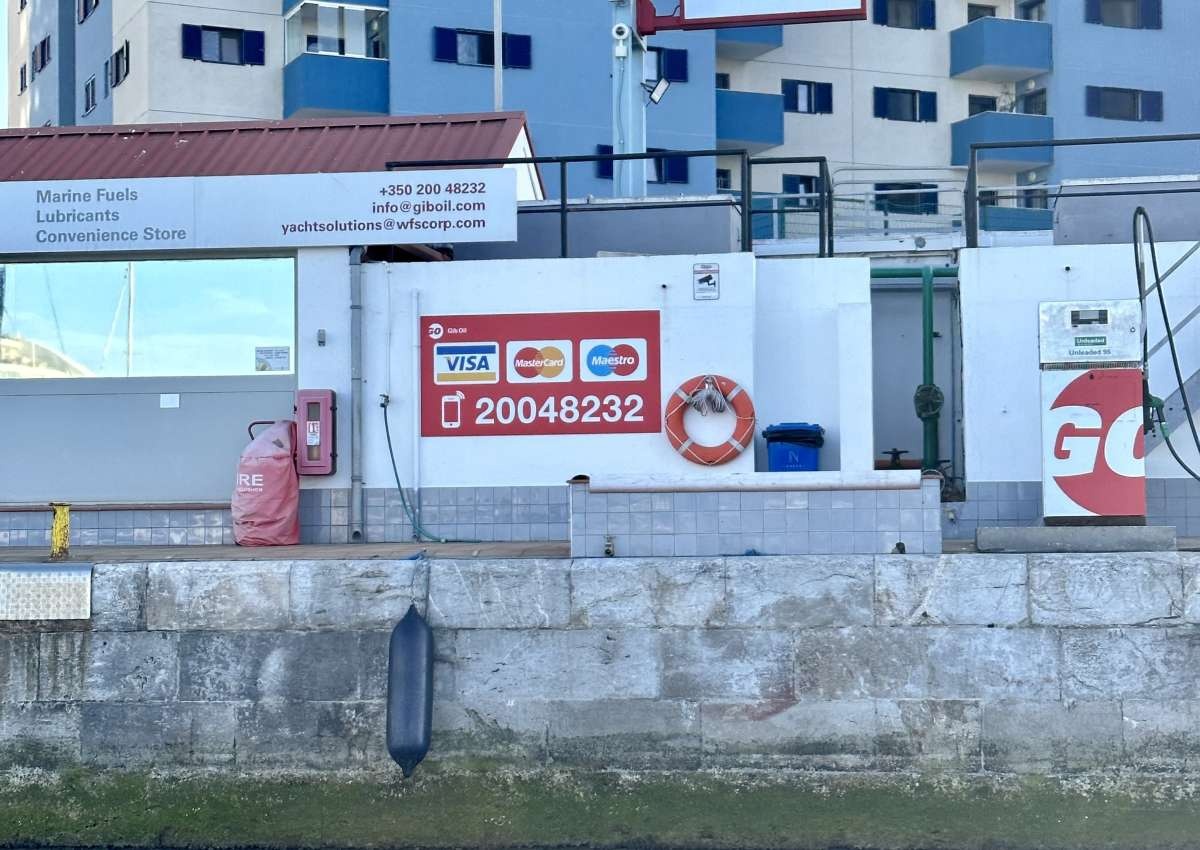 Gibraltar - Tankstelle  Gib Oil Ltd. Contact Information - Fuelstation près de Gibraltar