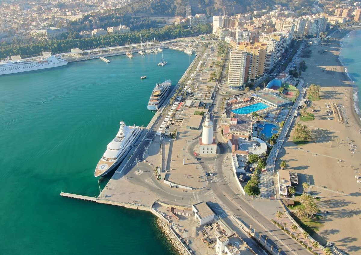 Marina Malaga, Real Club Mediterráneo - Jachthaven in de buurt van Málaga