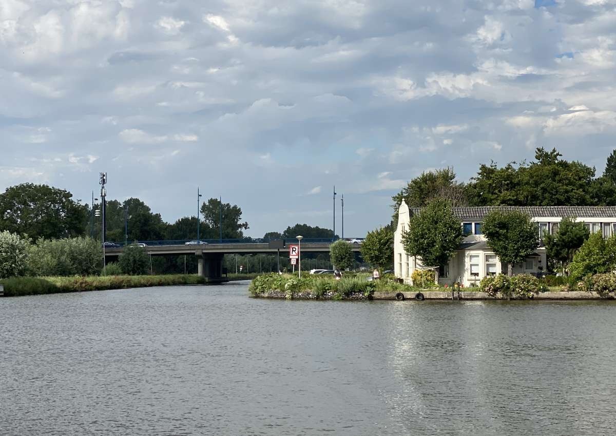 Oranje Nassaubrug - Bridge près de Alphen aan den Rijn