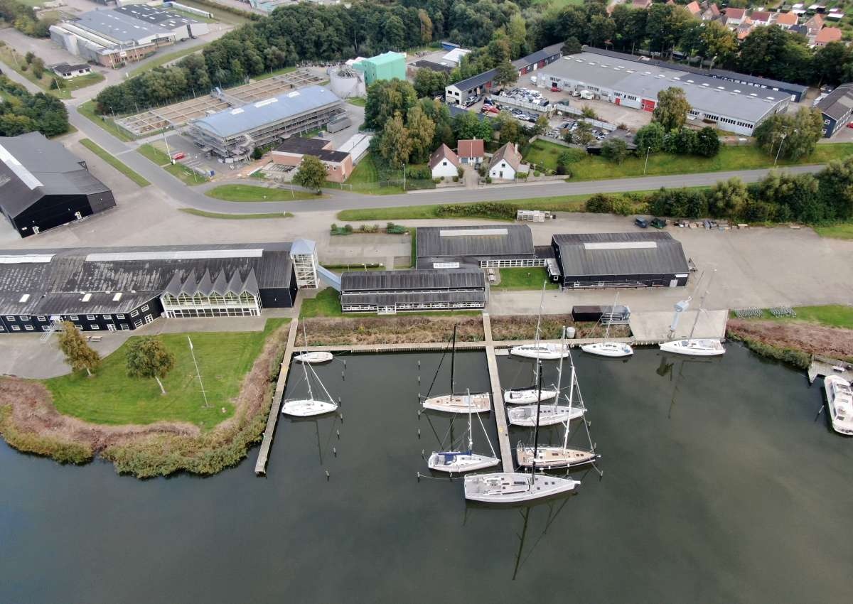X-Yachts - Réparation de bateaux & Chantier naval près de Haderslev