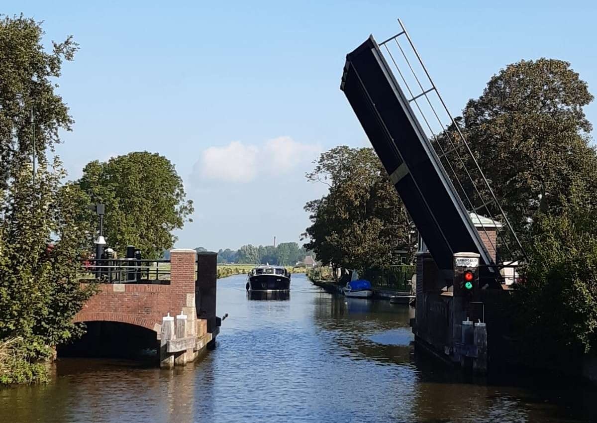 Tjerkwerderbrug - Brücke bei Súdwest-Fryslân (Tjerkwerd)