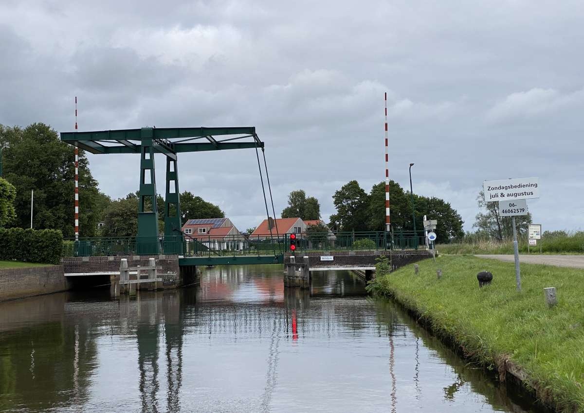 Mildam, brug - Brücke bei Heerenveen (Mildam)