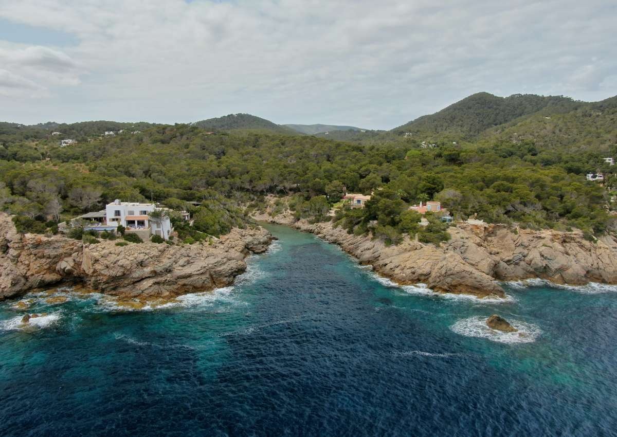 Ibiza - Cala Mastella, Anchor - Anchor près de Cala Llenya