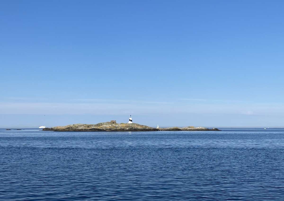 Känsö - Fjärskär - Lighthouse near Styrsö (Södra Skärgården)