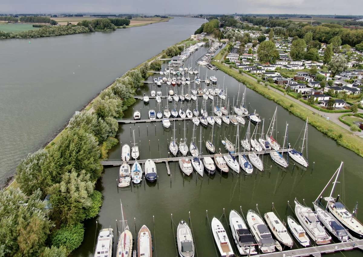The watersports Kil - Hafen bei Dordrecht