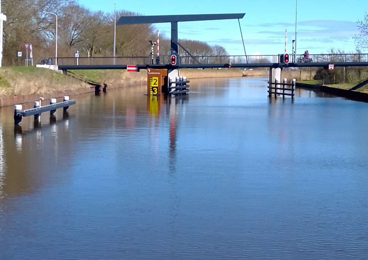 Hegedyksterbrege - Brücke bei Noardeast-Fryslân (Dokkum)