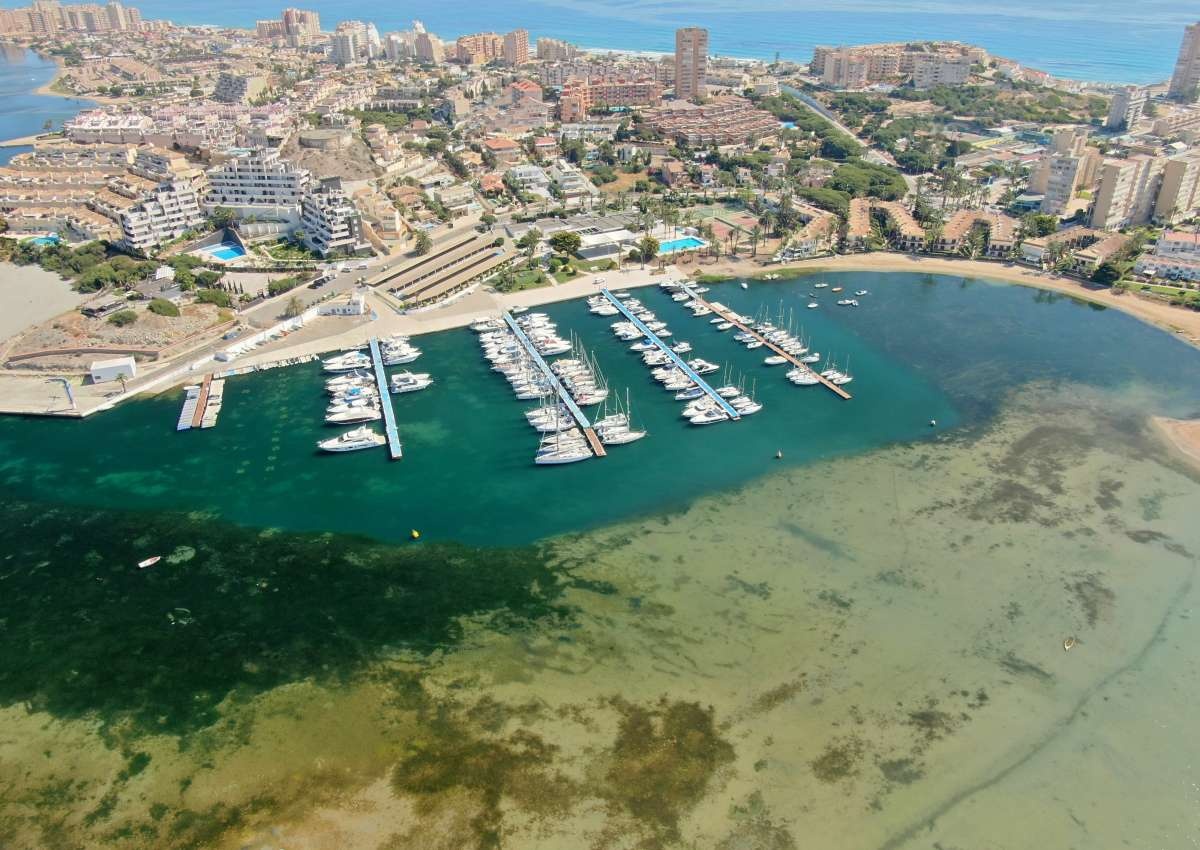 Club Nautico 2 Mares La Manga - Hafen bei Cartagena (La Manga del Mar Menor)