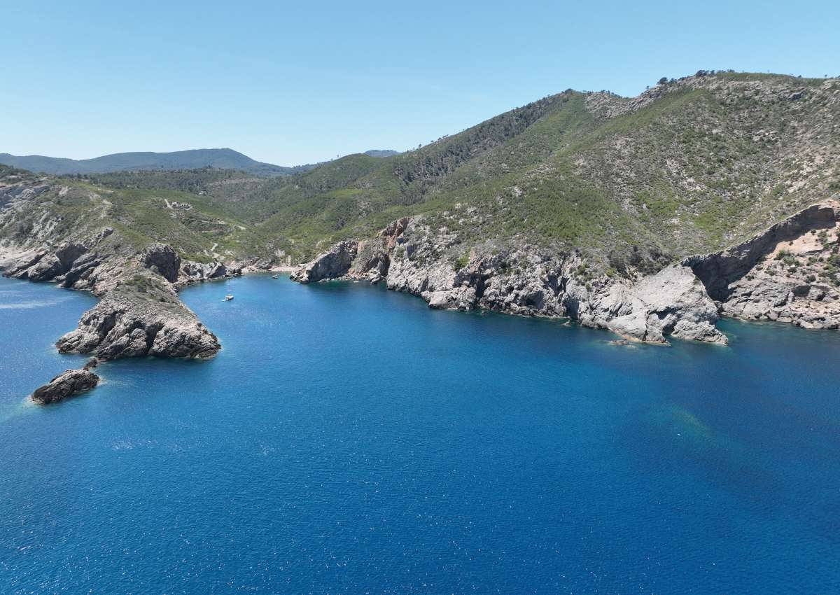 Ibiza - Cala Nin del Corp - Anchor près de Sant Vicent de Sa Cala