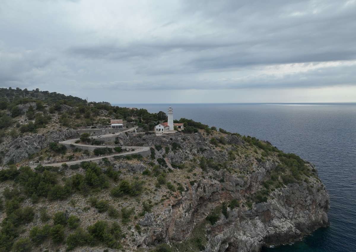 Mallorca - Cabo Gros, Lt - Lighthouse near Sóller