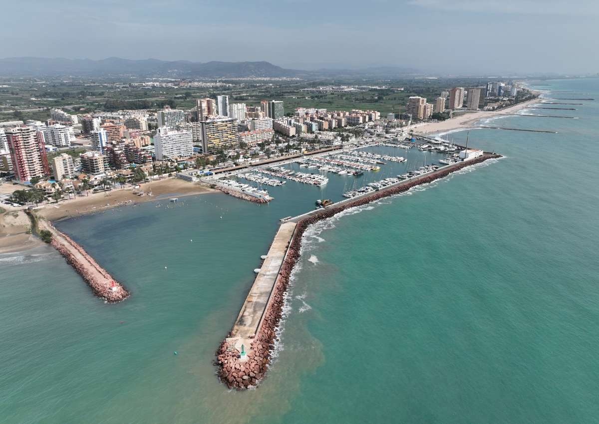 Puerto Deportivo Pobla Marina - Marina near la Pobla de Farnals (Platja de la Pobla de Farnals)